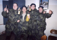 "Oslava" Vnoc 1999 v kanceli proviantu - alkoholov verze