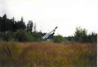 Raketa PLRK S-200, zachovaná jako památník před strážnicí DP
