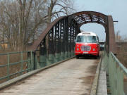 Na tento most se zjara 2004 podíval i historický Autobus Škoda 706RTO