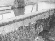 Snímek akvaduktu z 90. let 20. století