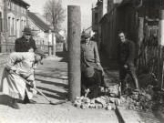 Opevňování ve městě, 1945
