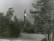 Raketa 9M76 na OZ 9P120 ve startovní poloze